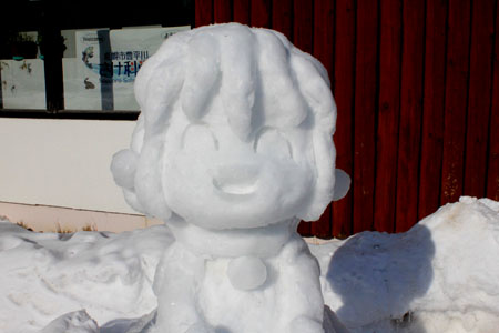 雪像作り01